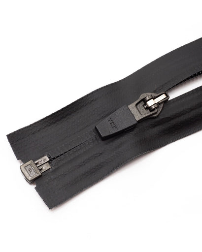 Aquaguard® | Water-repellent plastic zippers