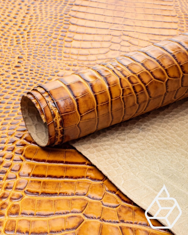 Cow leather with a crocodile print - Cognac crocodile print | Como Collection