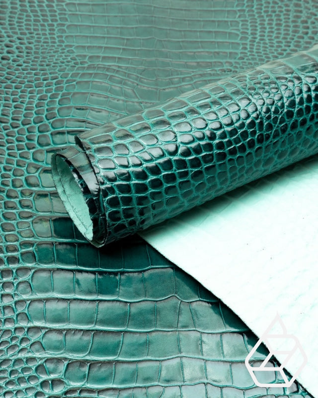 Cow leather with a crocodile print - Green crocodile print | Como Collection