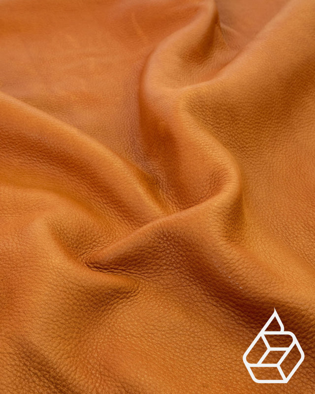 Semi-vegetable tanned cowhide nappa leather - Cognac | Geneva Collection