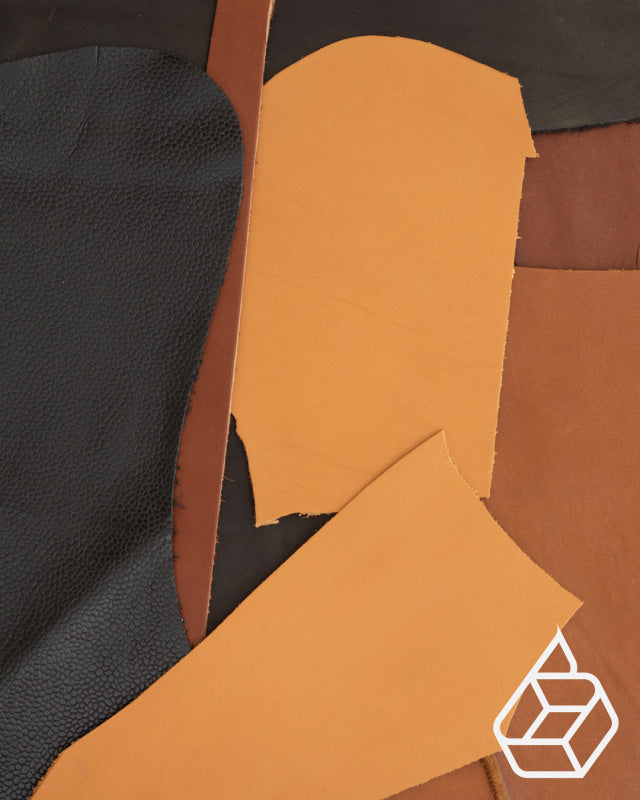 Package Of Tannery Haas Leather Scraps - Novonappa Zermatt And Novotan Leer