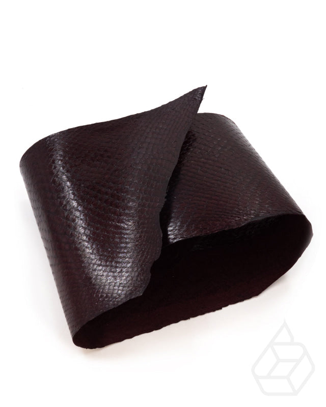 Salmon Closed Collection | Fish Leather With Scales And Silk Gloss Bordeaux Leer