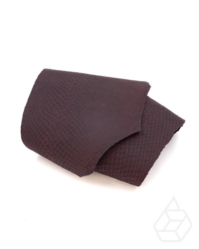 Salmon Matte Collection | Fish Leather With Closed Scales And Finish Bordeaux Leer