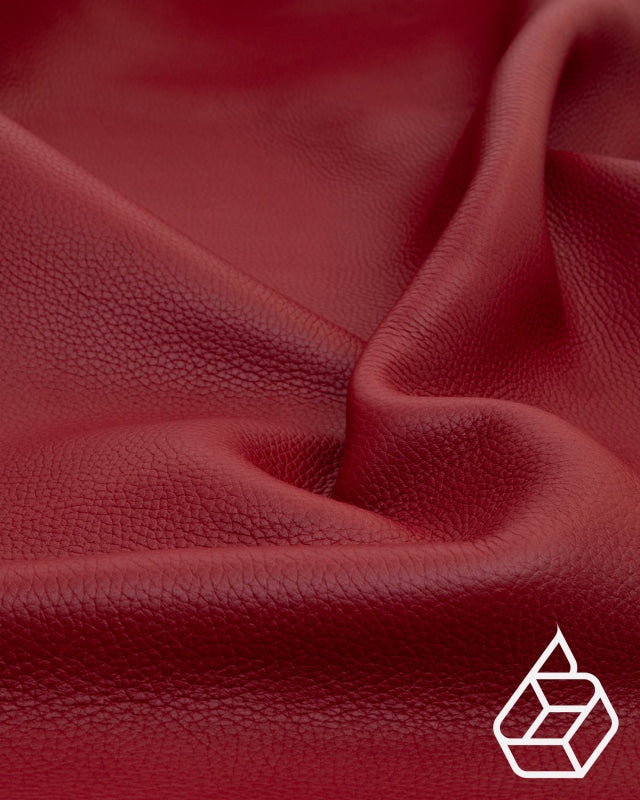 Samba Collection | Cow Leather With Beautiful Grain Red / Coupon (Approximately 50 X 45 Cm) Leer