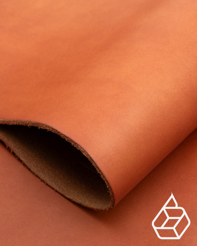 Tuscany Collection | Soft Vegetable Tanned Vachetta Leather Leer