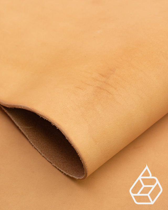 Tuscany Collection | Soft Vegetable Tanned Vachetta Leather Leer