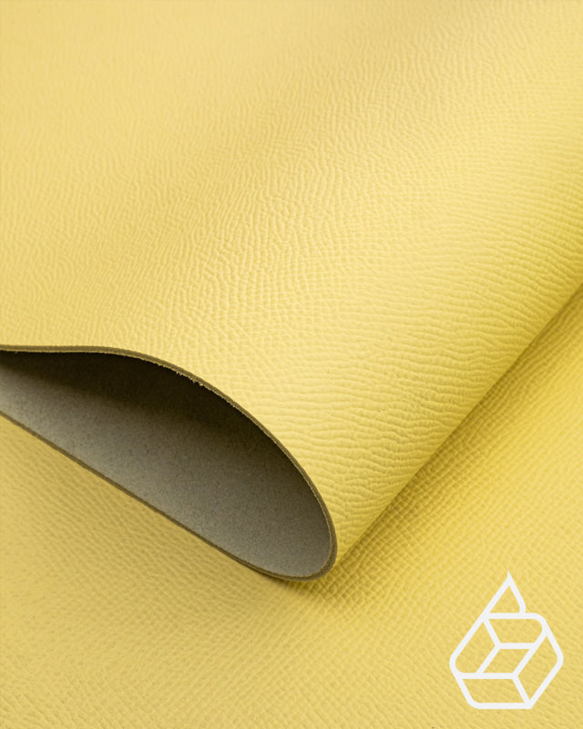 Waprolux Collection | Calfskin leather with Exclusive embossed grain Jaune / Panel (40 x 30 cm) Leer