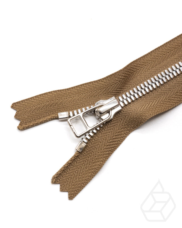 Ykk Excella®L | Complete Closed Bottom Zipper With Single Slider Silver Size 5 Light Taupe 300 /